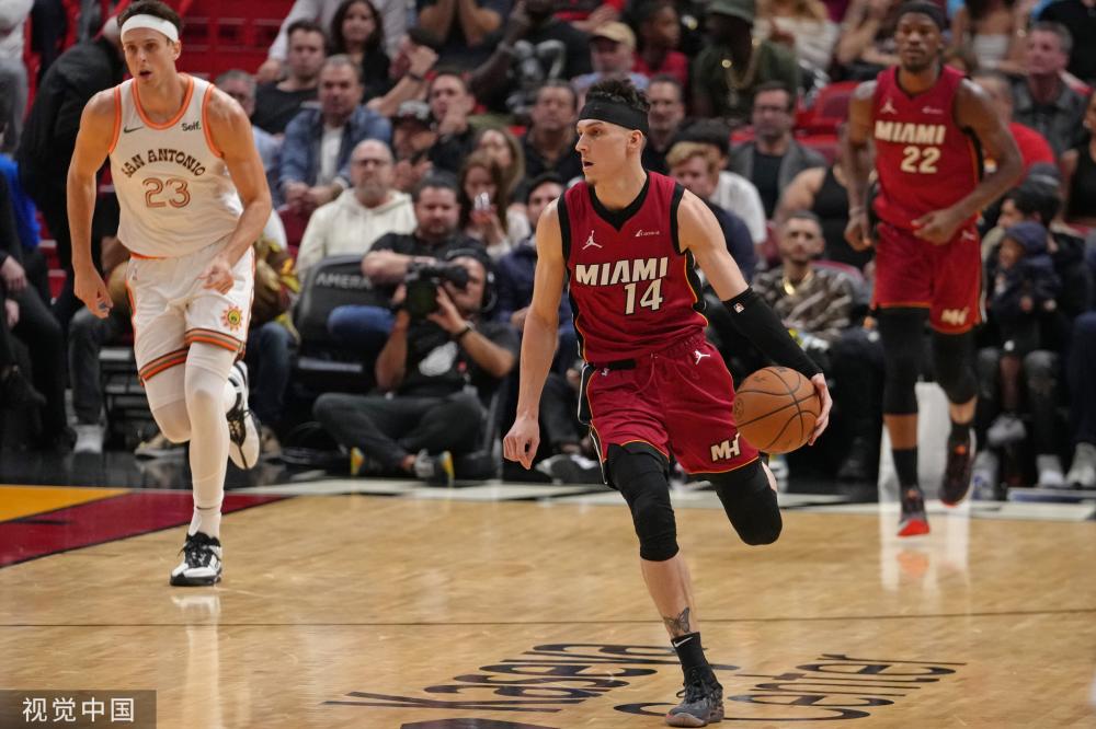 名球星打入 名球星打入